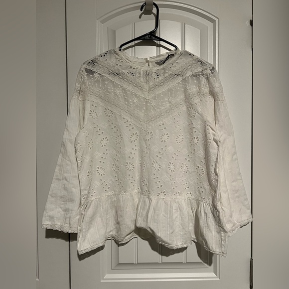 ZARA White Eyelet Lace Blouse | Long Sleeve Peplum Top | Size Large - Picture 3 of 7